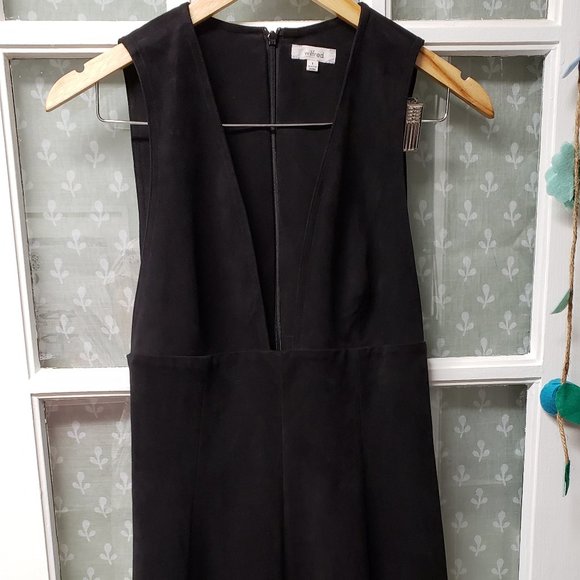 Aritzia Wilfred Vegan Suede Dress - Picture 4 of 10